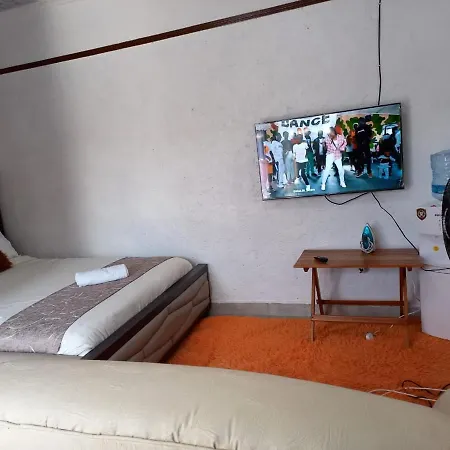 Nash Studio Airbnb Nakuru Exterior foto